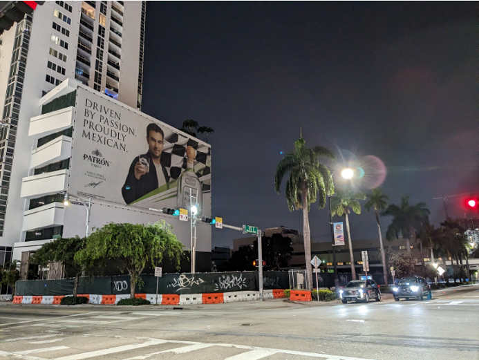 Demolición casi completa en el sitio Casa Bella de 57 pisos, permiso de fundación pendiente