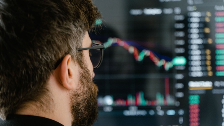 Mientras algunos esperan el escenario ideal, otros estructuran oportunidades con criterio.